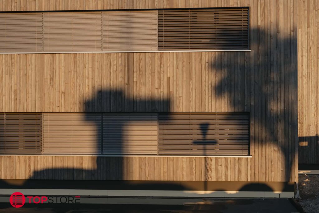 top-stores-exterieurs-a-lamelles-5